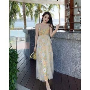 Vintage Beauty Women’s Spaghetti Strap Floral A-Line Dress Sz. L